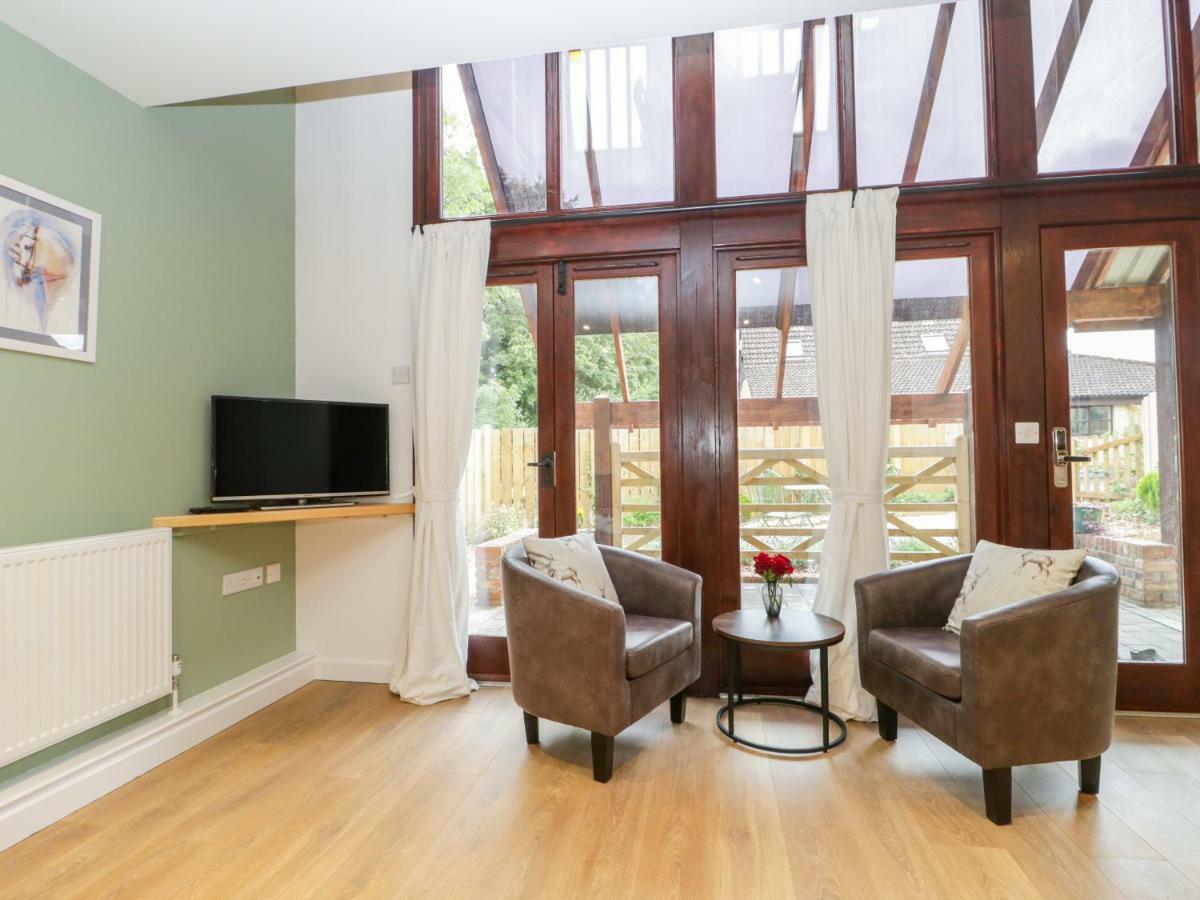 The Forge Villa Winscombe Exterior photo